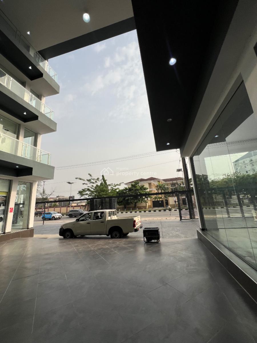 Exclusive Shops and Commercial Spaces in a Five-star Mall, Lekki Phase 1, Lekki, Lagos, Commercial Property for Rent