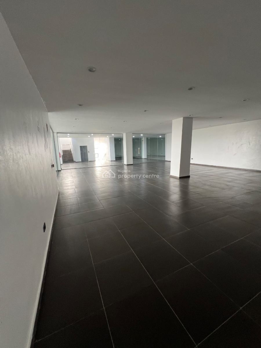 Exclusive Shops and Commercial Spaces in a Five-star Mall, Lekki Phase 1, Lekki, Lagos, Commercial Property for Rent