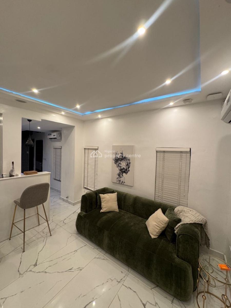 1 Bedroom Maisonette, Lekki Phase 1, Lekki, Lagos, Flat / Apartment for Rent