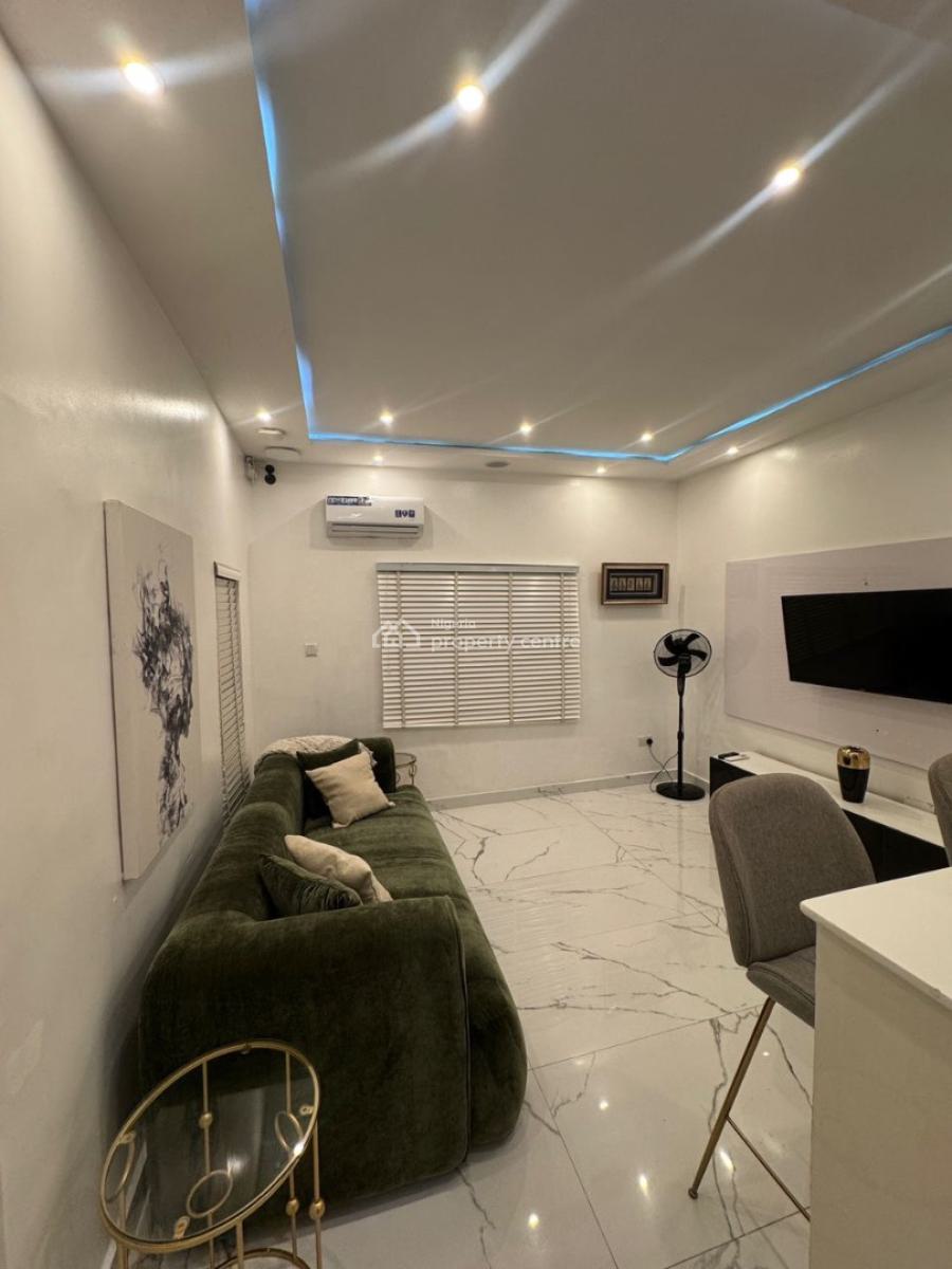 1 Bedroom Maisonette, Lekki Phase 1, Lekki, Lagos, Flat / Apartment for Rent
