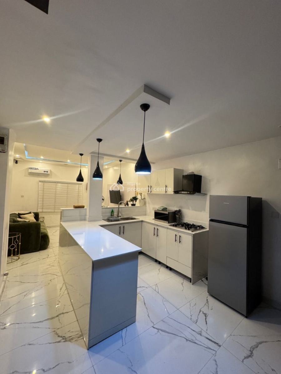1 Bedroom Maisonette, Lekki Phase 1, Lekki, Lagos, Flat / Apartment for Rent