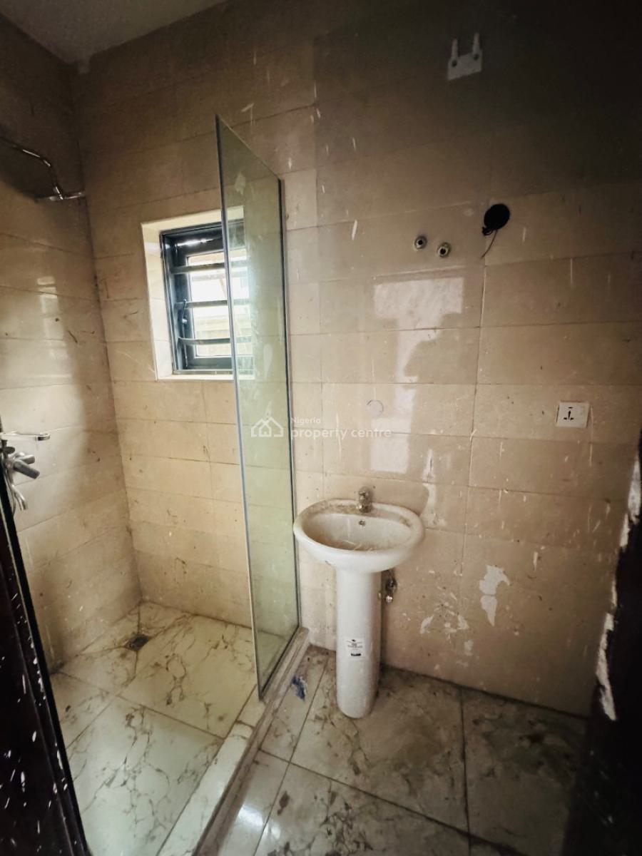 Magnificently Built 3 Bedroom Apartments with Bq, Ikeja Gra, Ikeja, Lagos, Block of Flats for Sale