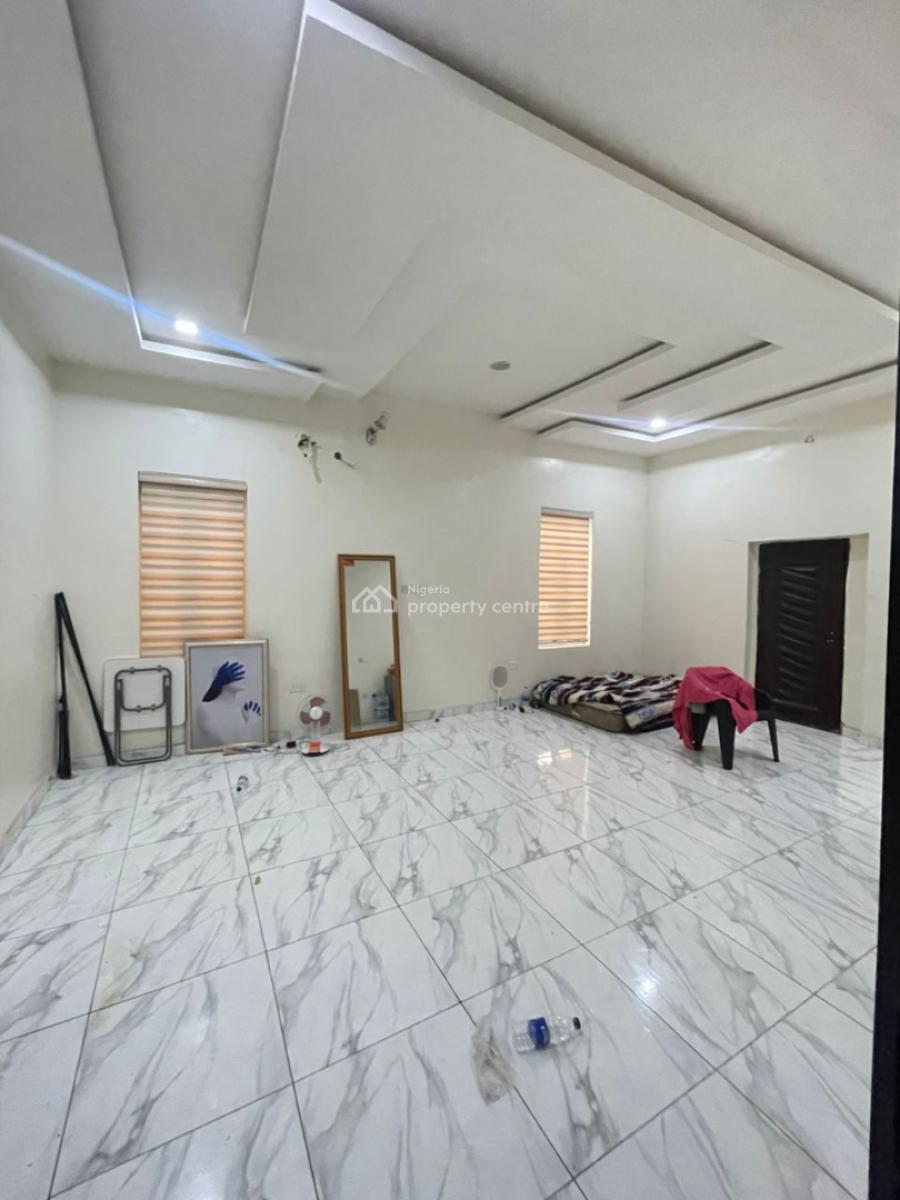 Masters Bedroom, Ikota Gra, Lekki, Lagos, Self Contain (single Rooms) for Rent