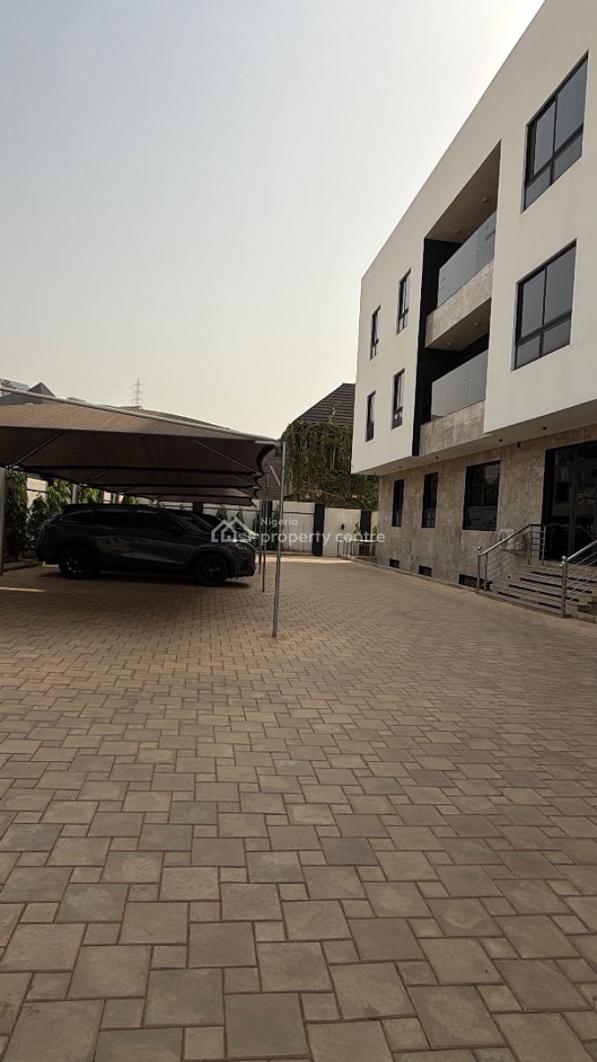Luxury Serviced 3-bedroom Flat with Bq & Very Private Place, Asokoro Main, Asokoro District, Abuja, Flat / Apartment for Rent
