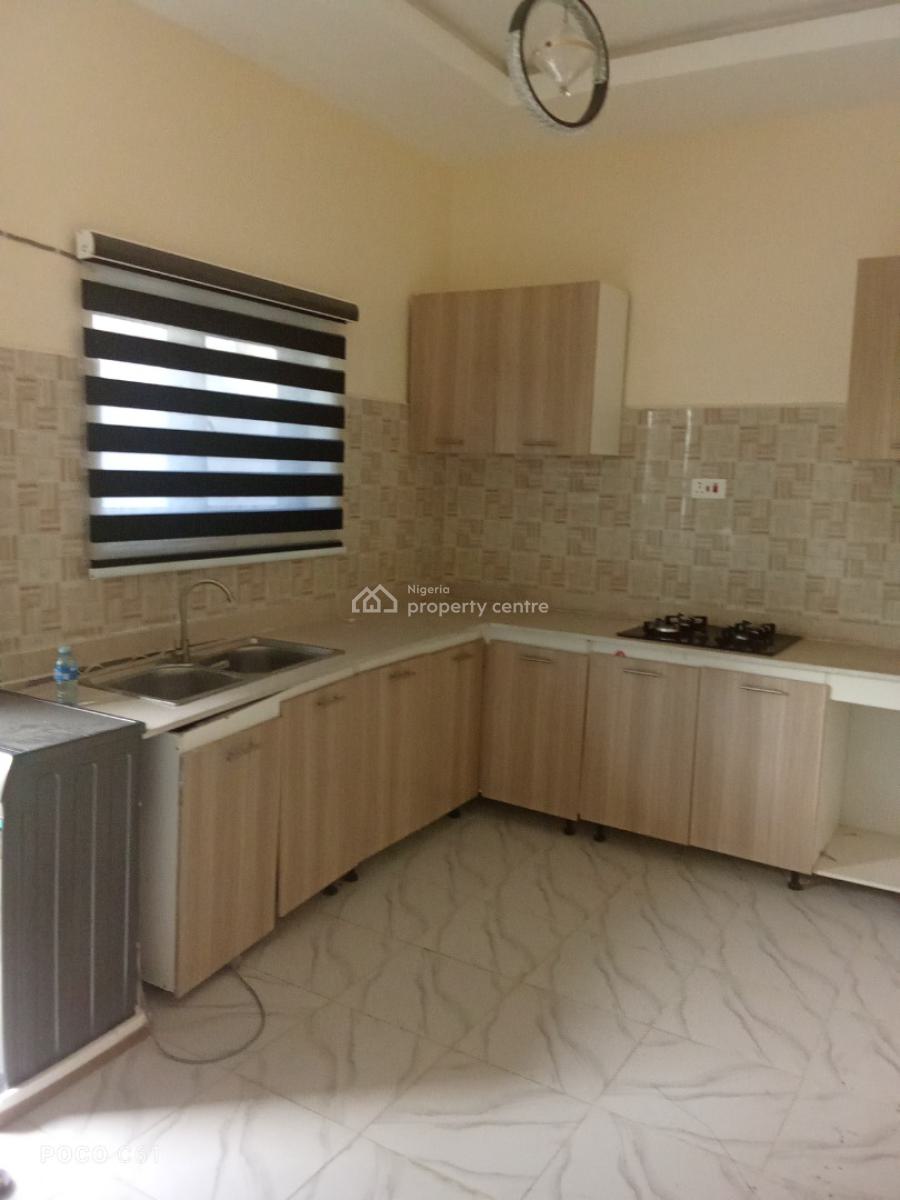 Tastefully Built 3 Bedroom Terrace Duplex with Bq and Lounge, Sangotedo, Ajah, Lagos, Terraced Duplex for Rent