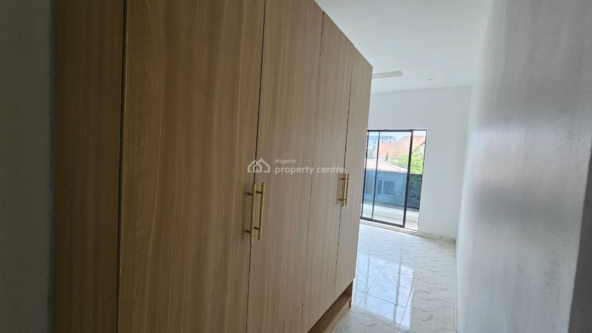 Tastefully Built 3 Bedroom Flat with Swimming Pool, Ikeja Gra, Ikeja, Lagos, House for Rent