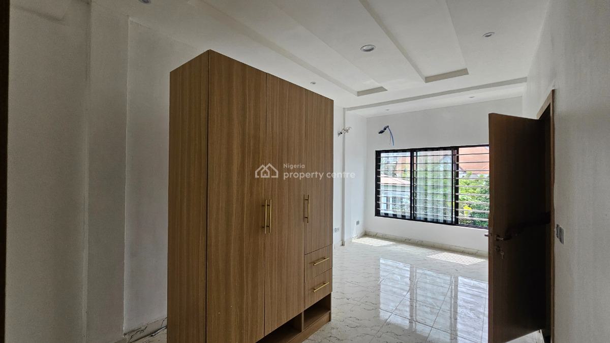 Tastefully Built 3 Bedroom Flat with Swimming Pool, Ikeja Gra, Ikeja, Lagos, House for Rent