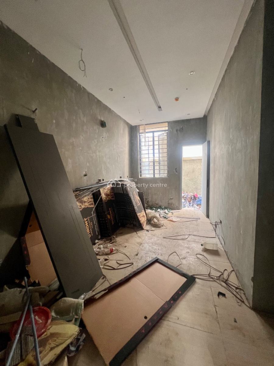 Luxury 5-bedrooms Semidetached Duplex + 1bq Situated at Prime, Omole Phase 2, Ikeja, Lagos, Semi-detached Duplex for Sale