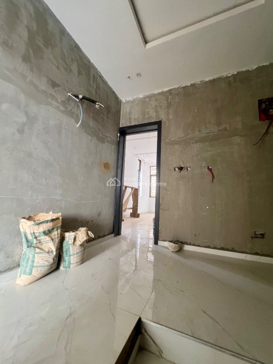 Luxury 5-bedrooms Semidetached Duplex + 1bq Situated at Prime, Omole Phase 2, Ikeja, Lagos, Semi-detached Duplex for Sale