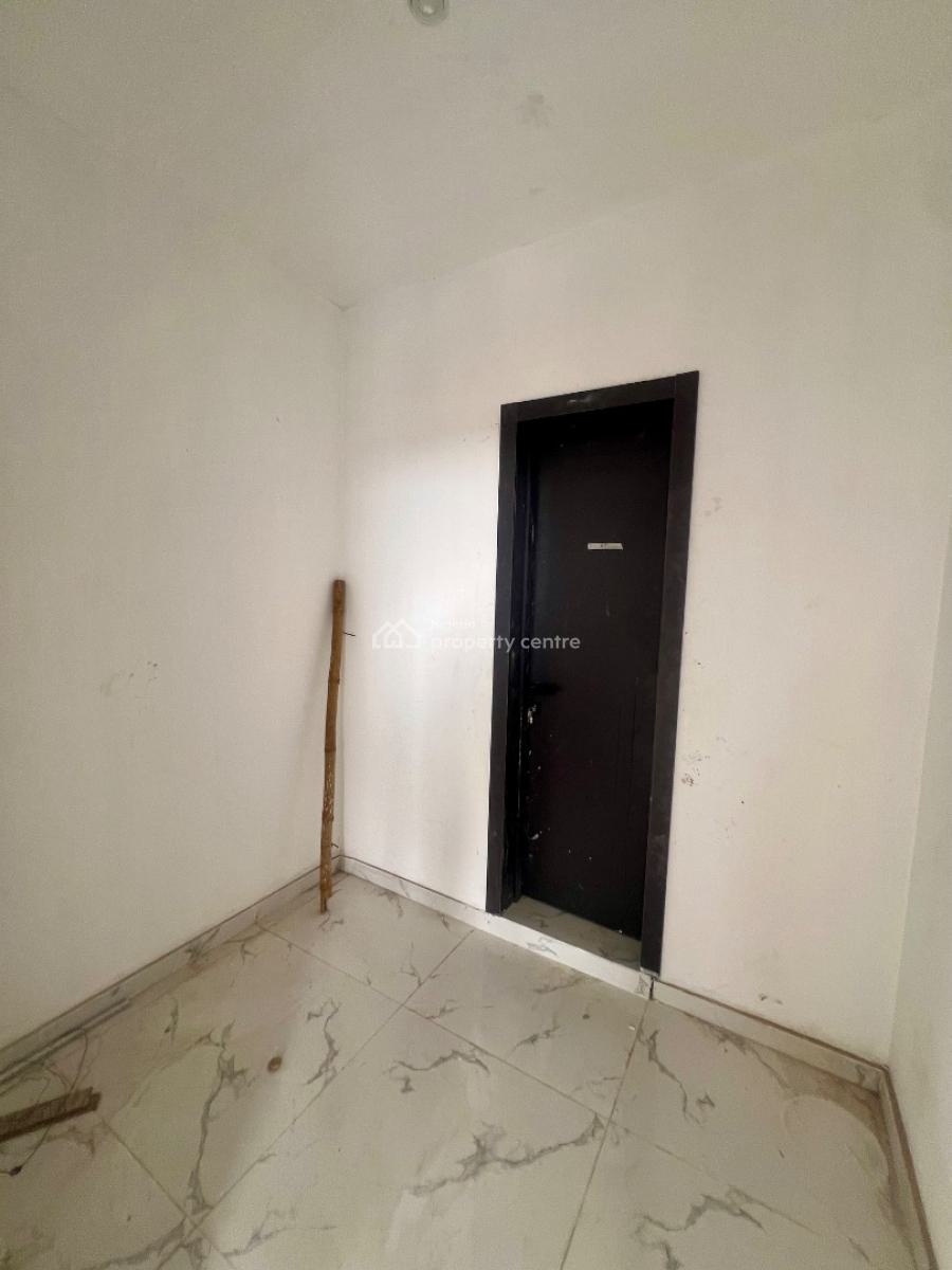 Luxury 5-bedrooms Semidetached Duplex + 1bq Situated at Prime, Omole Phase 2, Ikeja, Lagos, Semi-detached Duplex for Sale