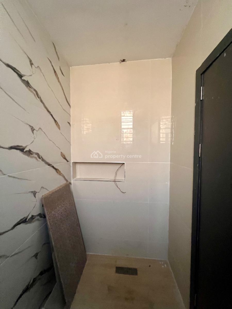 Luxury 5-bedrooms Semidetached Duplex + 1bq Situated at Prime, Omole Phase 2, Ikeja, Lagos, Semi-detached Duplex for Sale