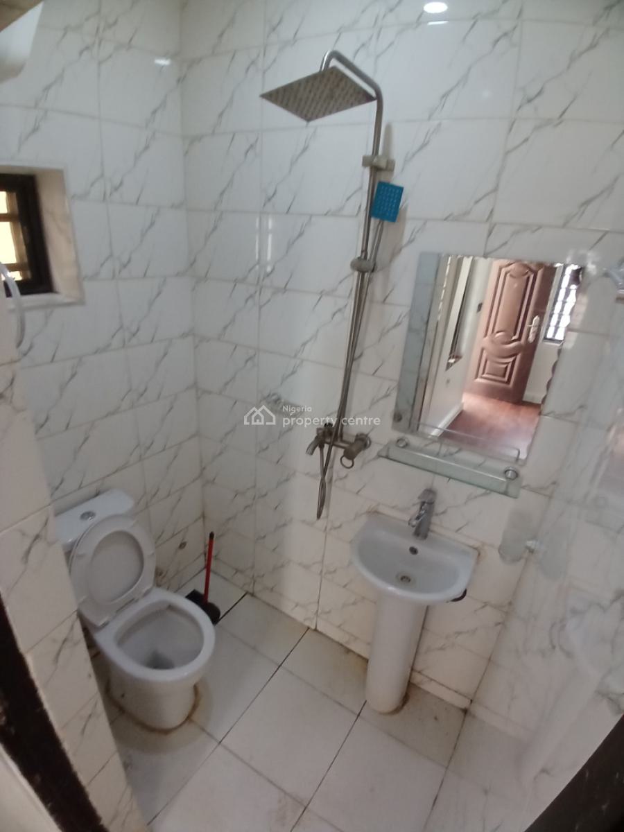 Well Renovated Self-contained Apartment, Naf Valley Estate Asokoro Abuja, Asokoro District, Abuja, House for Rent