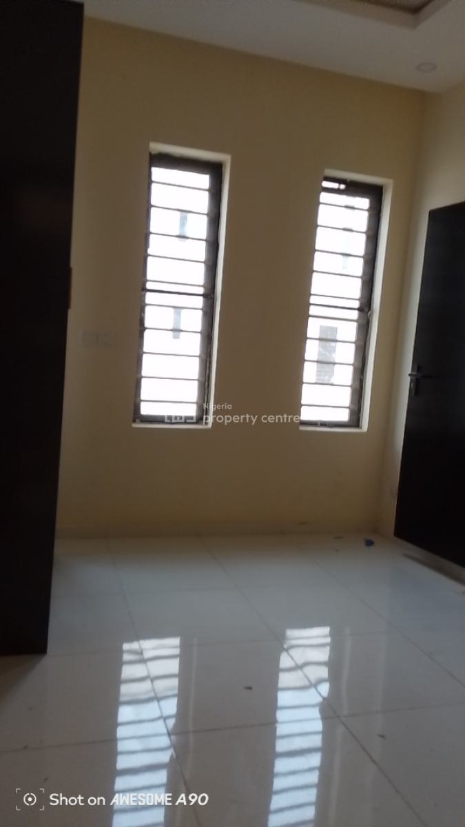 2 Bedroom Apartment, By Skymall Sangotedo, Sangotedo, Ajah, Lagos, Flat / Apartment for Rent