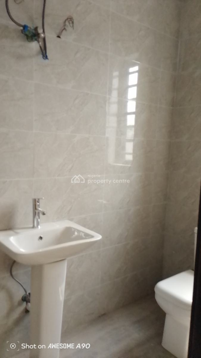 2 Bedroom Apartment, By Skymall Sangotedo, Sangotedo, Ajah, Lagos, Flat / Apartment for Rent
