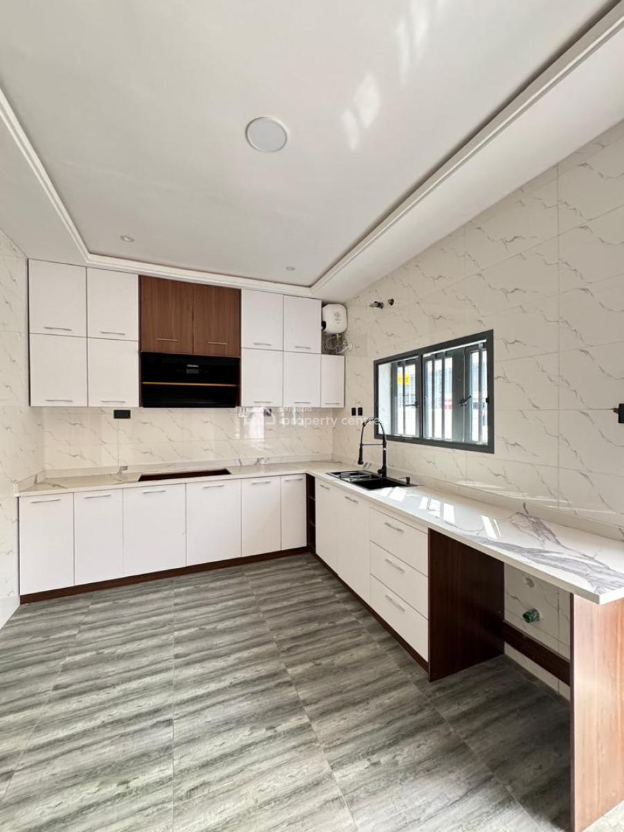 Lovely 4 Bedroom Semi Detached Duplex with Bq, Surulere, Surulere, Lagos, Semi-detached Duplex for Sale