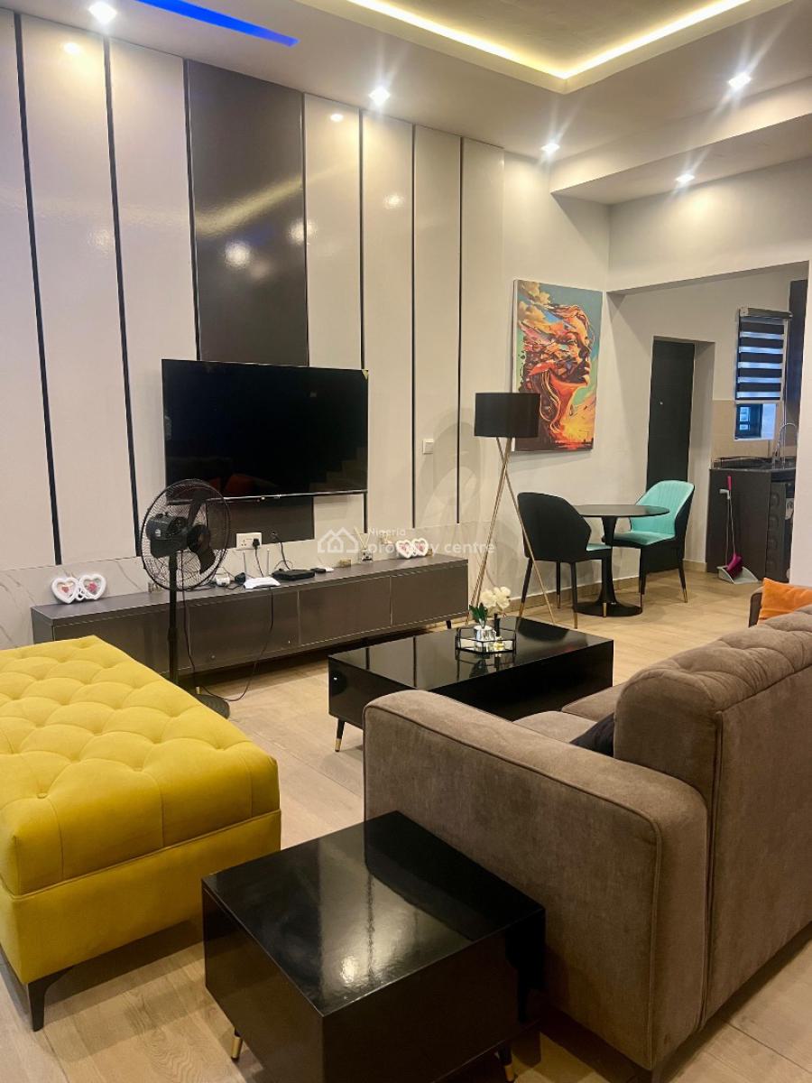 Luxury Two Bedroom Apartment with Excellent Facilities, New Road, Lekki, Lagos, Flat / Apartment for Rent