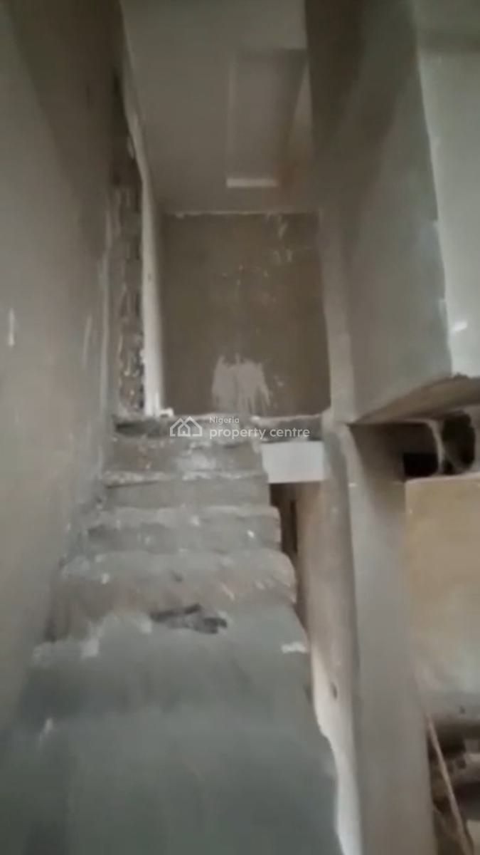 Distress 4 Bedrooms Detached Duplex, 80% Completed, Mobil Road, Ilaje, Ajah, Lagos, House for Sale