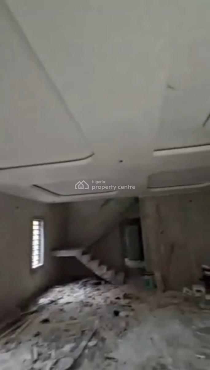 Distress 4 Bedrooms Detached Duplex, 80% Completed, Mobil Road, Ilaje, Ajah, Lagos, House for Sale