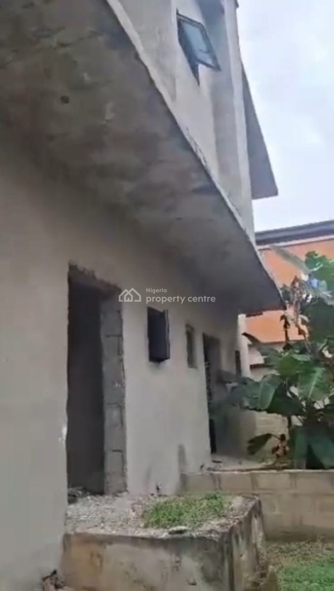 Distress 4 Bedrooms Detached Duplex, 80% Completed, Mobil Road, Ilaje, Ajah, Lagos, House for Sale