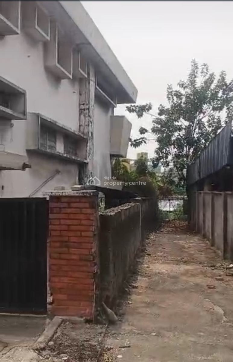 Waterfront 3 Plots of Land with 10 Bed Detached Hous & 7 Bedroom, Apapa Off Creek Rd, Apapa, Lagos, Detached Duplex for Sale