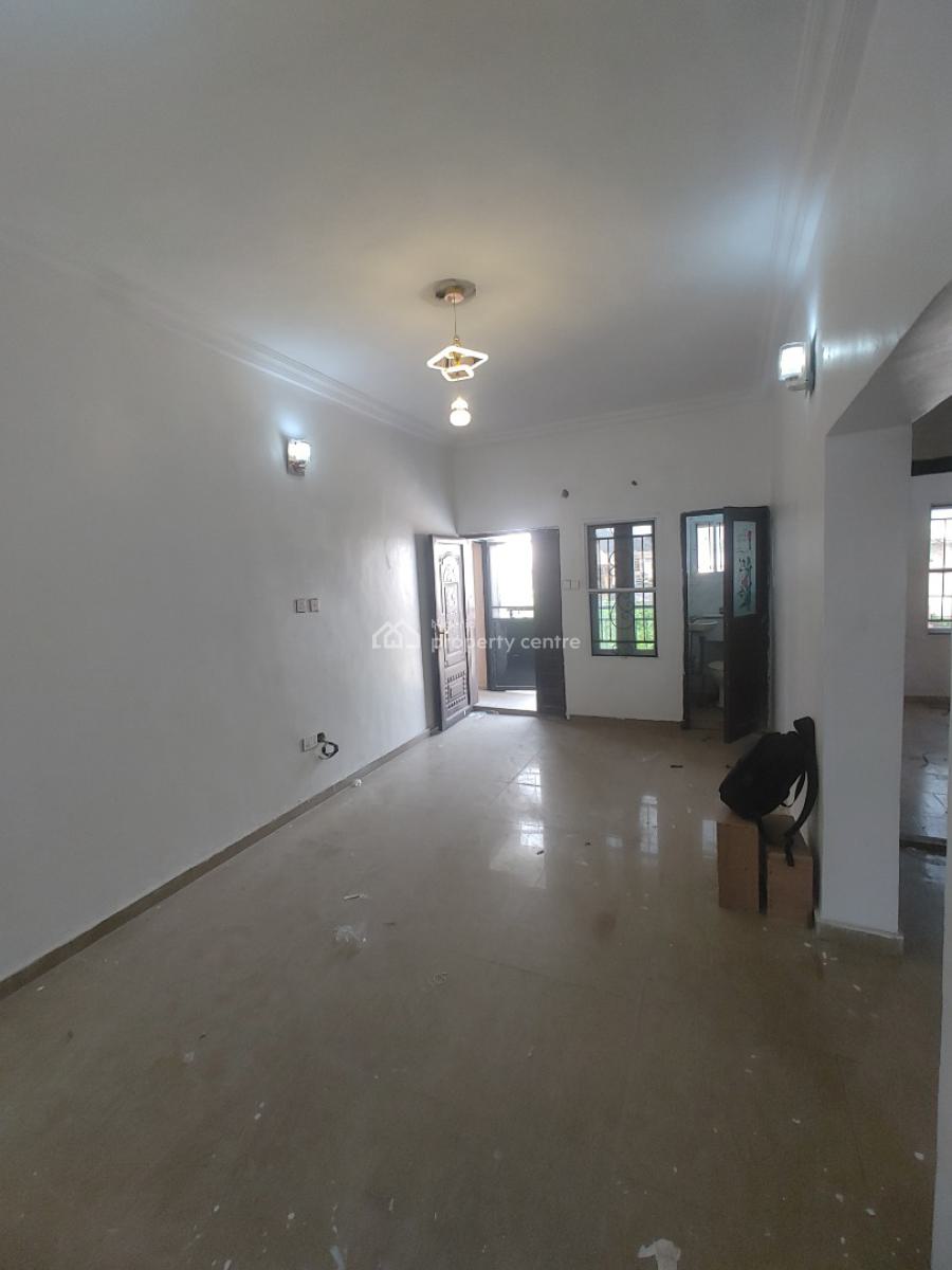 Sharp 2 Bedrooms in a Secured Estate, Olokonla, Ajah, Lagos, Flat / Apartment for Rent