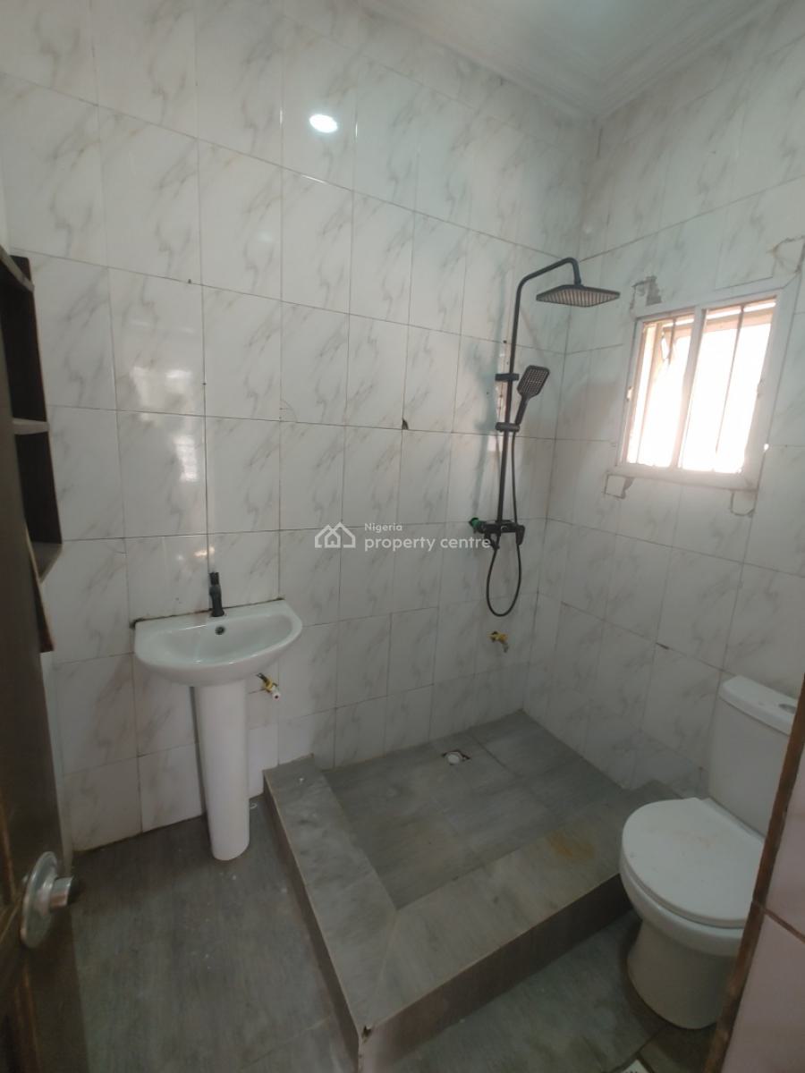 Sharp 2 Bedrooms in a Secured Estate, Olokonla, Ajah, Lagos, Flat / Apartment for Rent
