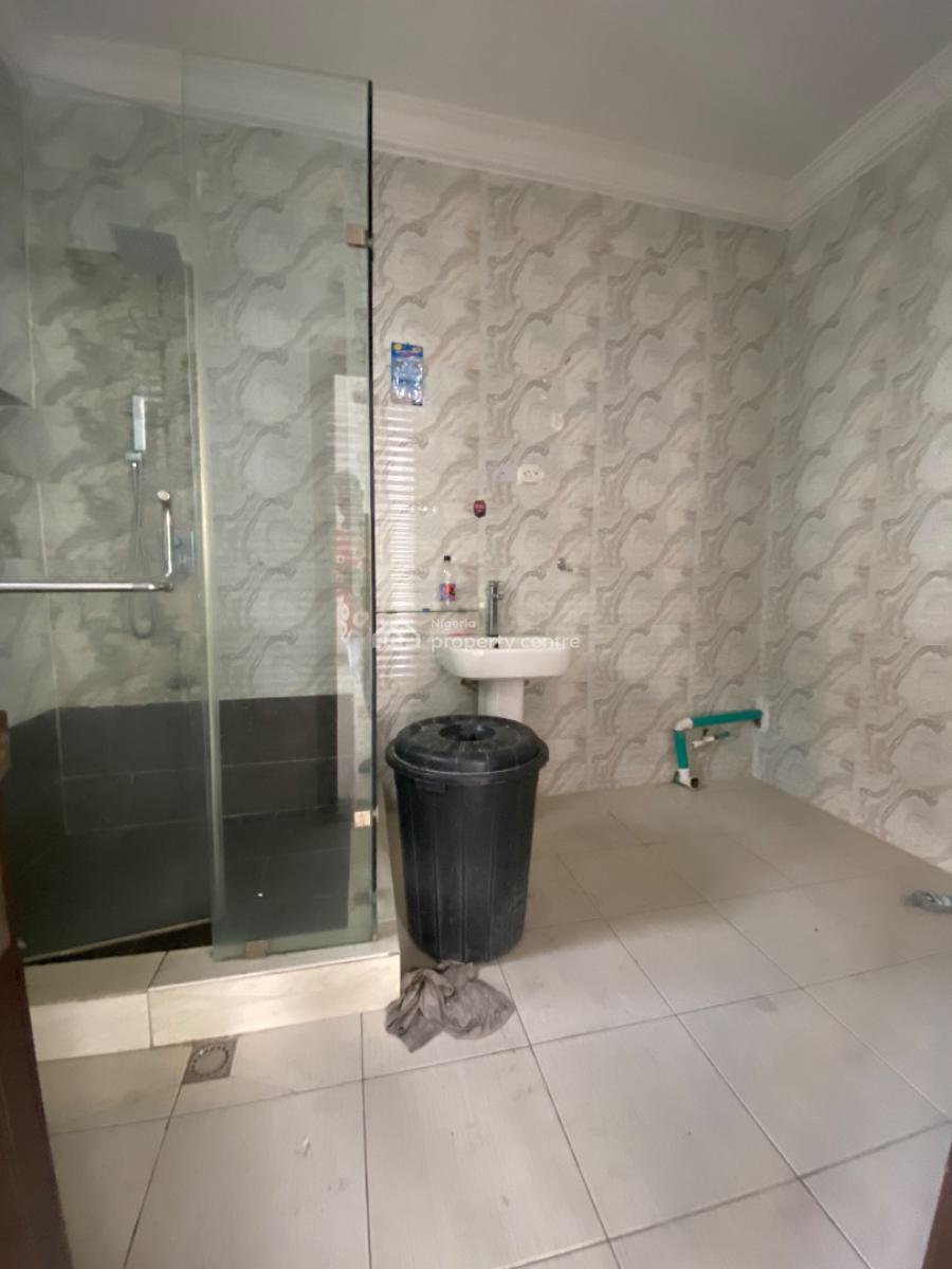 Luxury Spacious Master with Big Balcony, Chevron Meter, Lekki, Lagos, Self Contain (single Rooms) for Rent