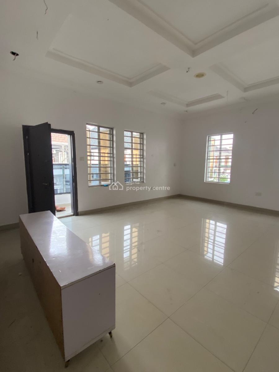 Luxury Spacious Master with Big Balcony, Chevron Meter, Lekki, Lagos, Self Contain (single Rooms) for Rent
