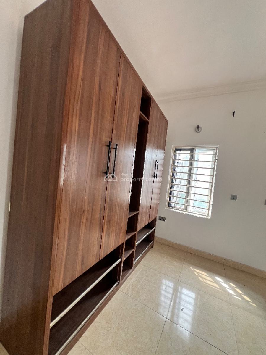 a Standard 2bedroom Flat, Abraham Adesunya Ajah, Lekki Phase 2, Lekki, Lagos, Flat / Apartment for Rent