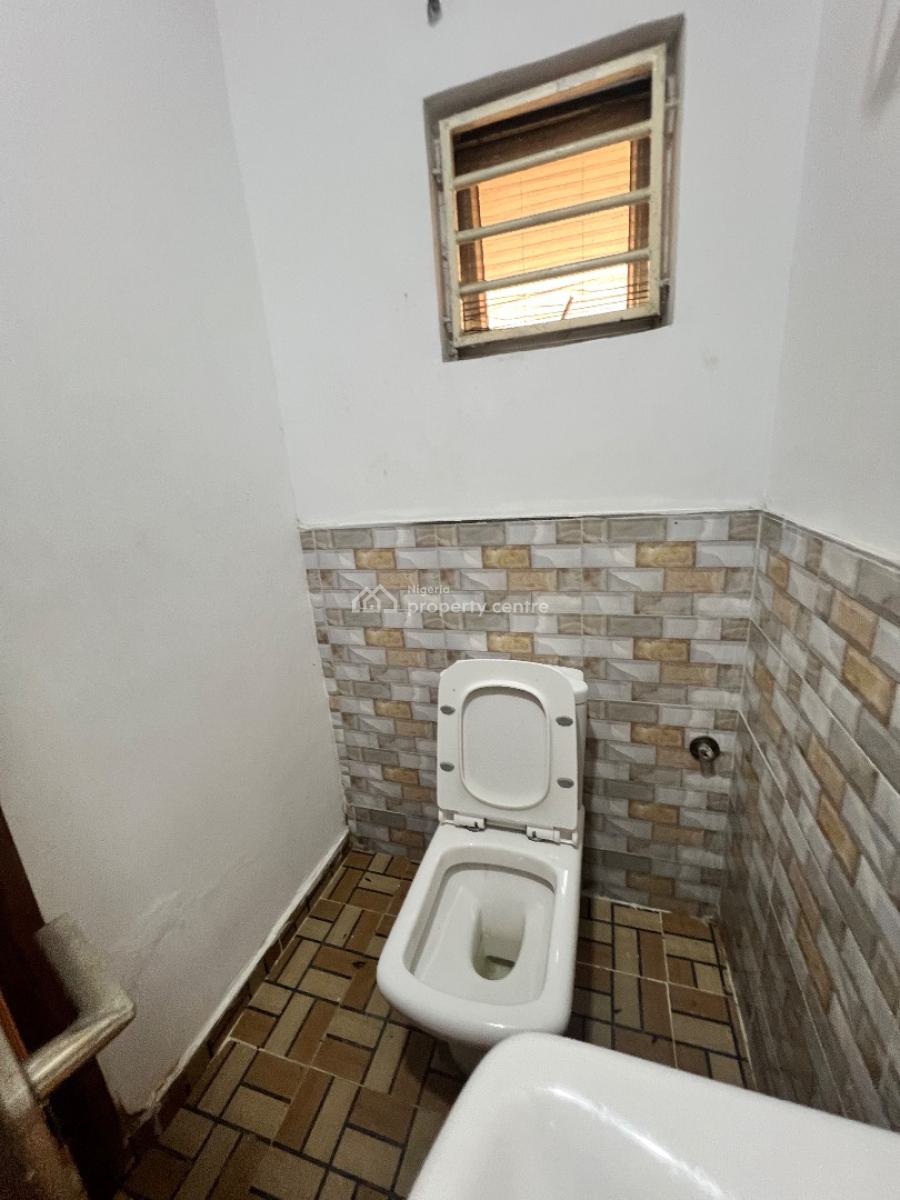 a Standard 2bedroom Flat, Abraham Adesunya Ajah, Lekki Phase 2, Lekki, Lagos, Flat / Apartment for Rent