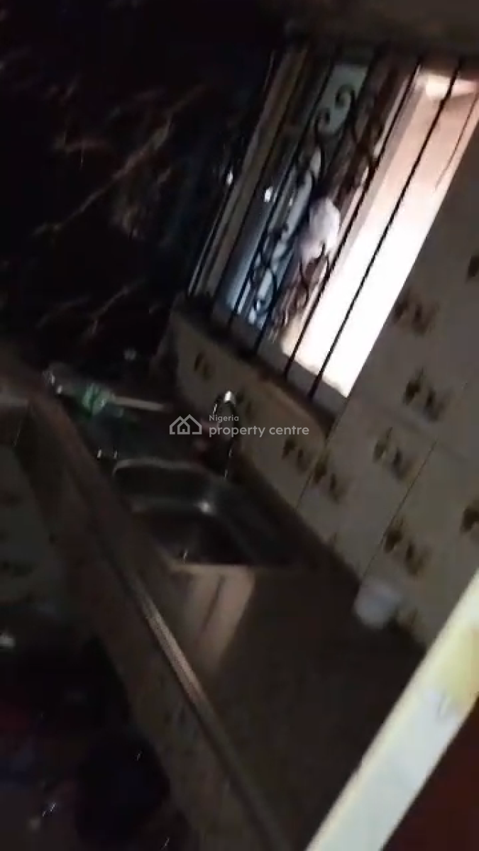 One Bedroom, Ago Roundabout Lagos, Ago Palace, Isolo, Lagos, Mini Flat (room and Parlour) for Rent