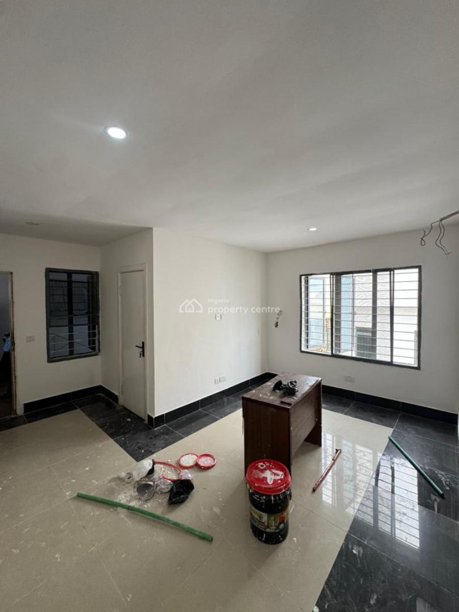 Well-laid-out 1-bedroom Apartment with Dedicated Power Backup, Lekki Right, Lekki Phase 1, Lekki, Lagos, Flat / Apartment for Rent