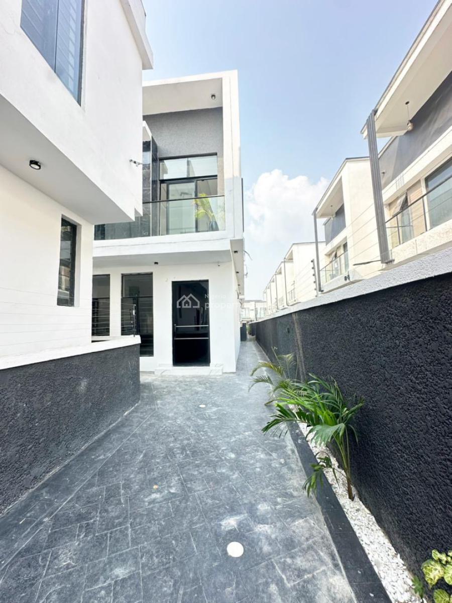 4 Bedroom Semi Detached Duplex with Bq, Ikota, Lekki, Lagos, Semi-detached Duplex for Sale