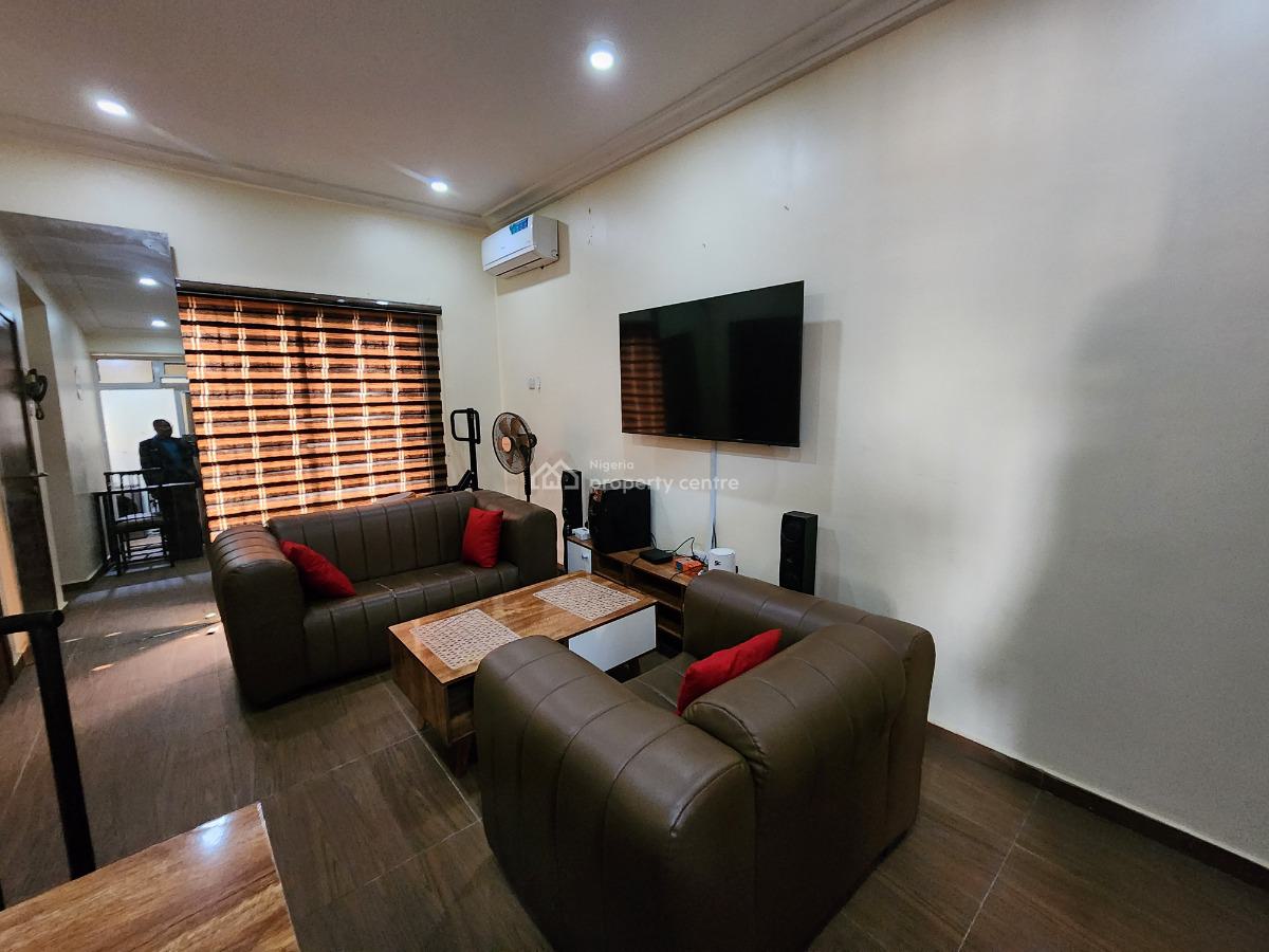 Fully Furnished Luxury 1-bedroom Apartment at Highgate Apartments,wuye, Highgate Apartments, Wuye, Abuja, Mini Flat (room and Parlour) for Rent