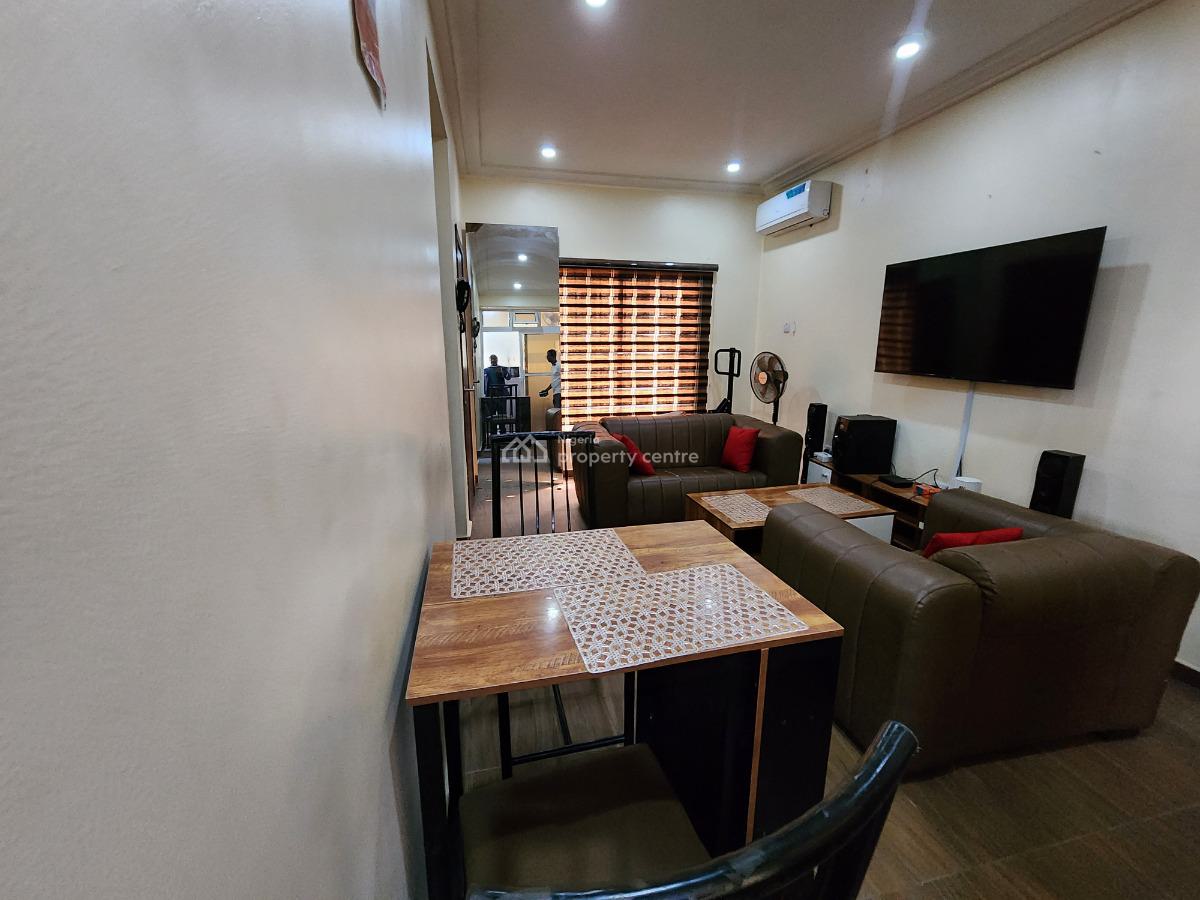 Fully Furnished Luxury 1-bedroom Apartment at Highgate Apartments,wuye, Highgate Apartments, Wuye, Abuja, Mini Flat (room and Parlour) for Rent