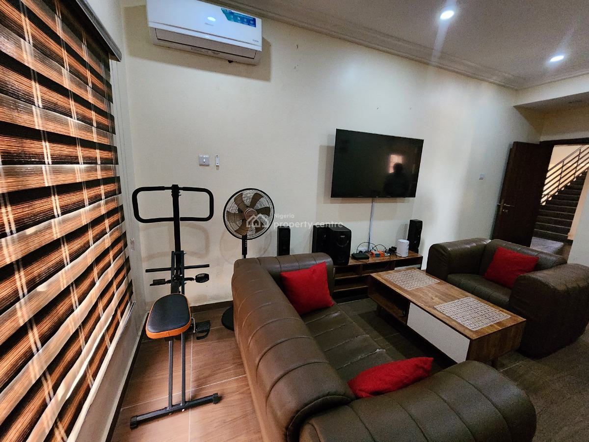 Fully Furnished Luxury 1-bedroom Apartment at Highgate Apartments,wuye, Highgate Apartments, Wuye, Abuja, Mini Flat (room and Parlour) for Rent