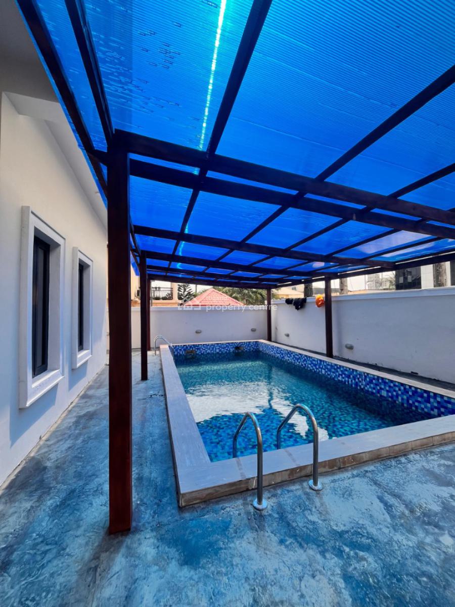 4 Bedroom Penthouse with Pool, Gym & Elevator Available, Lekki Phase 1, Lekki, Lagos, Flat / Apartment for Rent