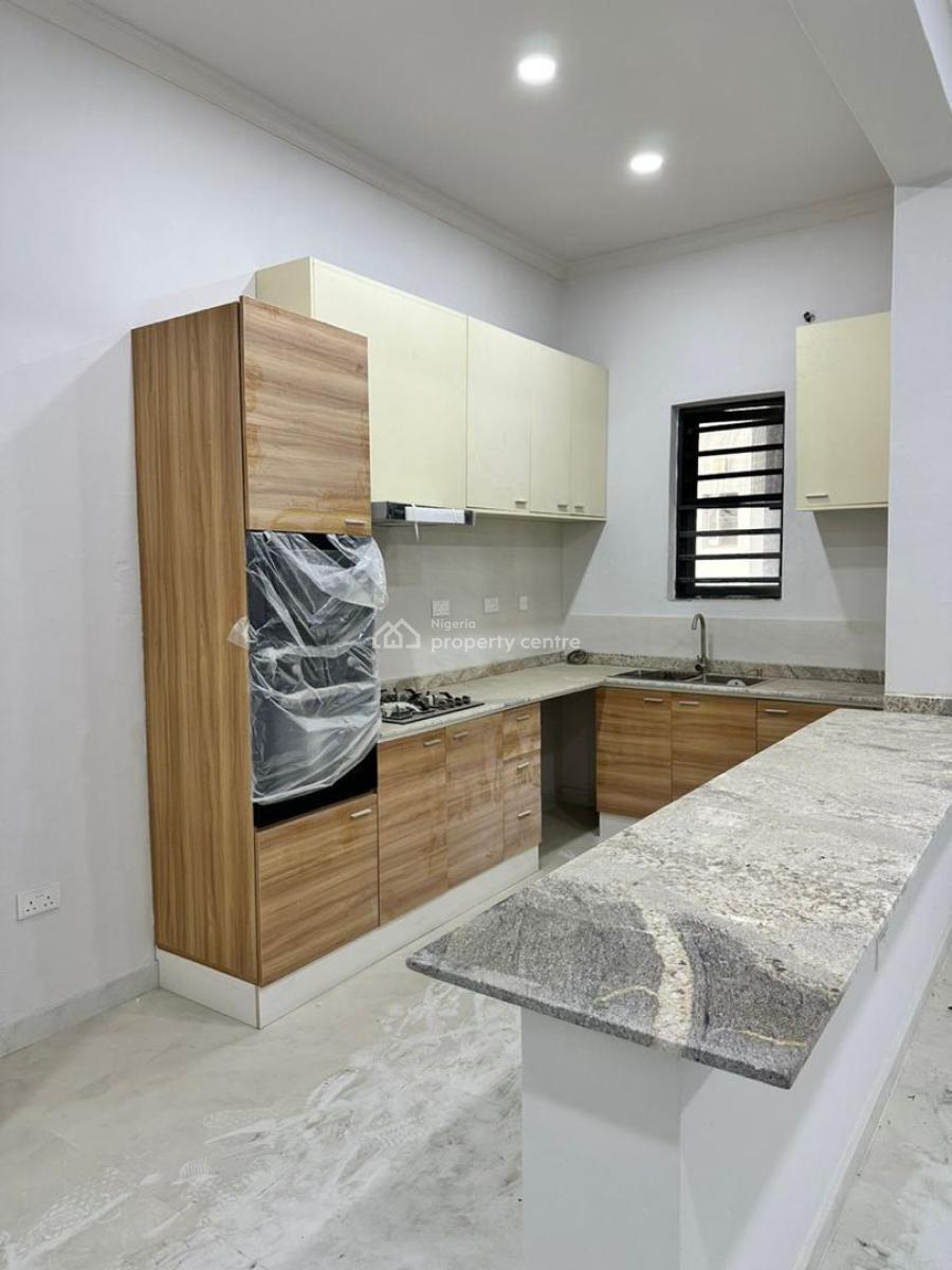 Luxury 2 Bedroom Flat with Excellent Finishes, Behind Blenco Ilasan Road, Ikate Elegushi, Lekki, Lagos, Flat / Apartment for Sale