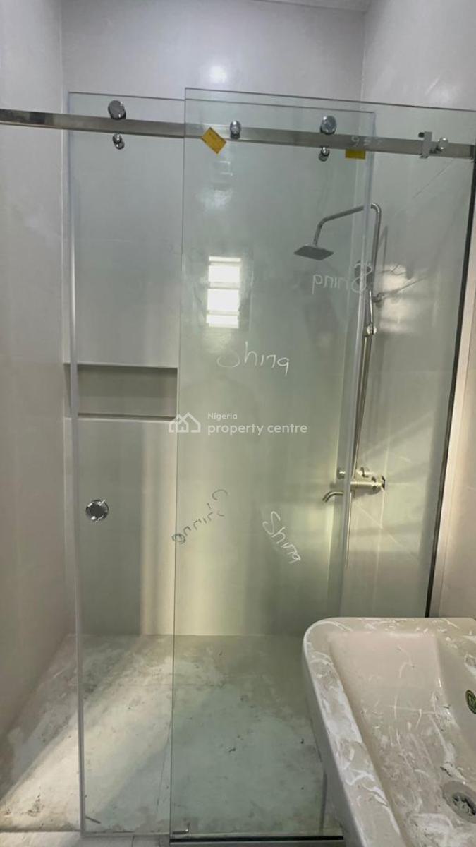 Luxury 2 Bedroom Flat with Excellent Finishes, Behind Blenco Ilasan Road, Ikate Elegushi, Lekki, Lagos, Flat / Apartment for Sale