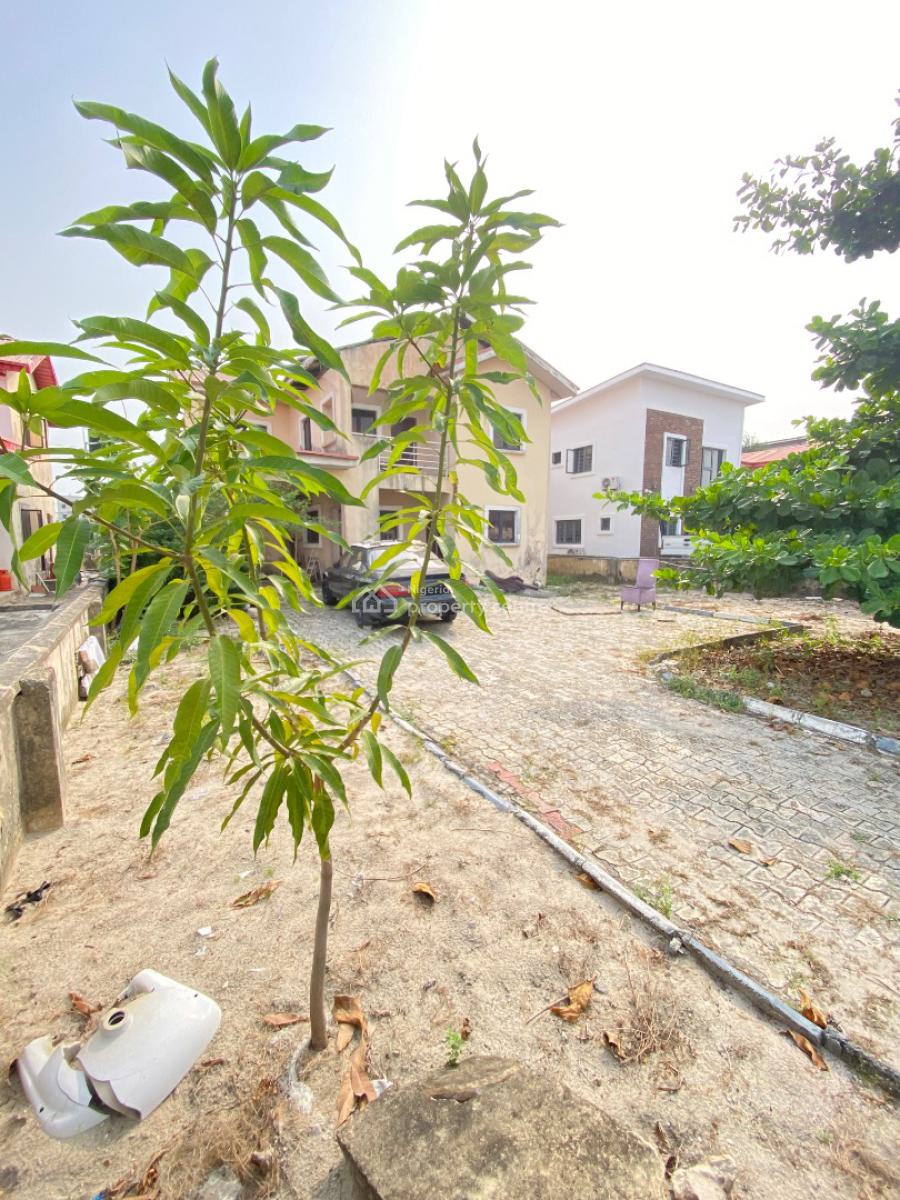600sqm Land with an Old Building, Buene Vista Estate Orchid Road Lekki Lagos, Lekki, Lagos, Residential Land for Sale
