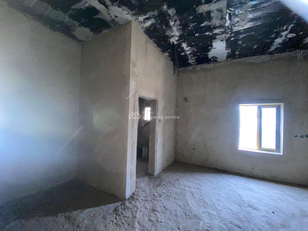 4 Bedroom Terrace Duplex with Bq(semi-finished), Gwarinpa, Abuja, Terraced Duplex for Sale