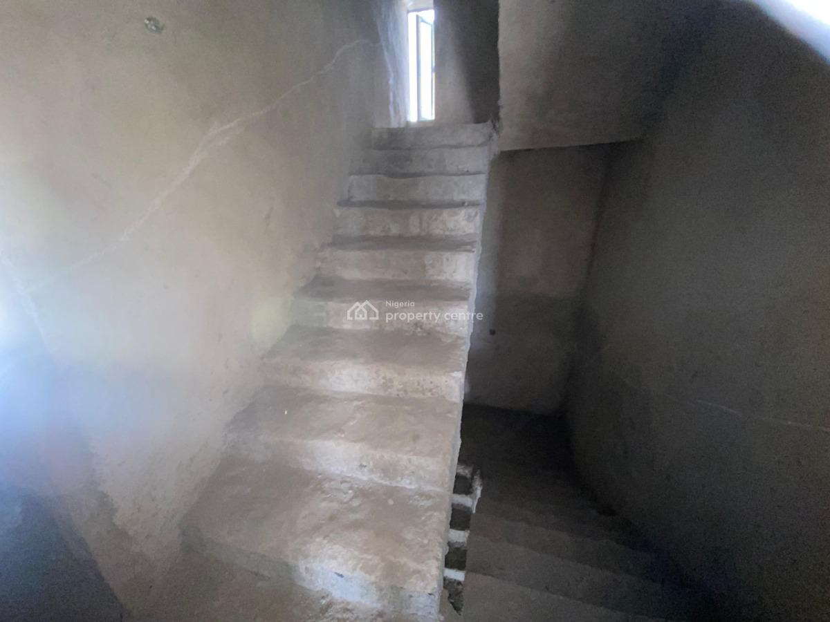 4 Bedroom Terrace Duplex with Bq(semi-finished), Gwarinpa, Abuja, Terraced Duplex for Sale