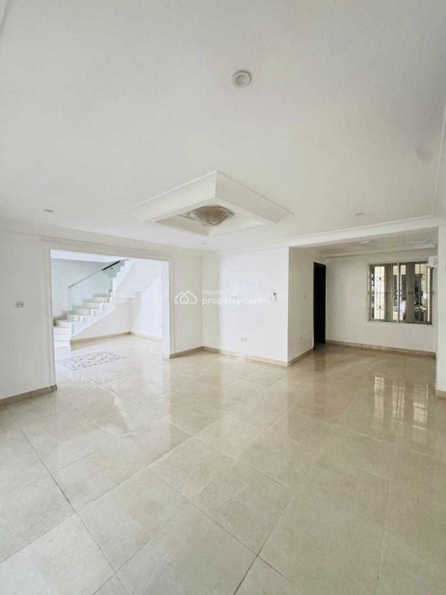 Exquisite 5 Bedroom Terrace Duplex with Bq, Banana Island, Ikoyi, Lagos, Terraced Duplex for Rent