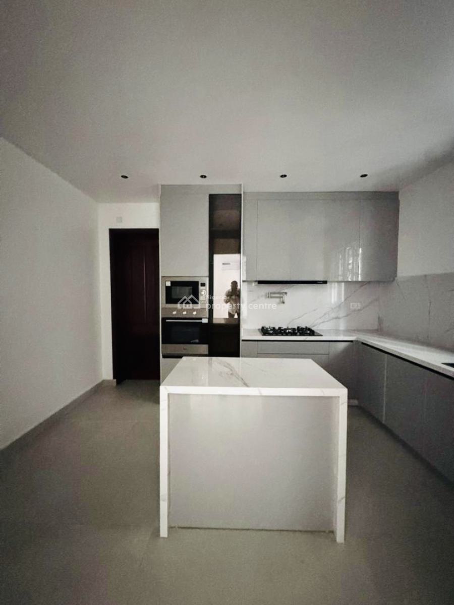 Exquisite 5 Bedroom Terrace Duplex with Bq, Banana Island, Ikoyi, Lagos, Terraced Duplex for Rent