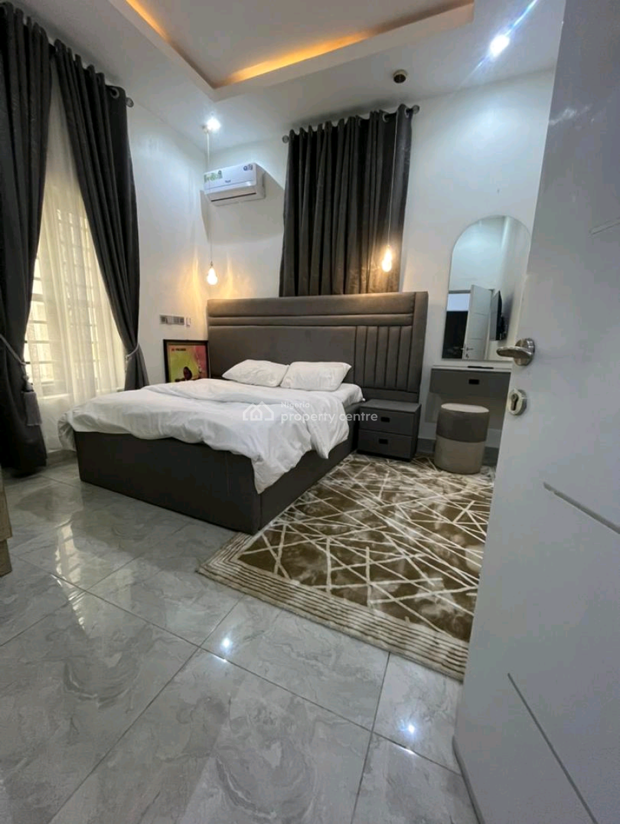 The Presidential Villa, Asokoro District, Abuja, House for Rent