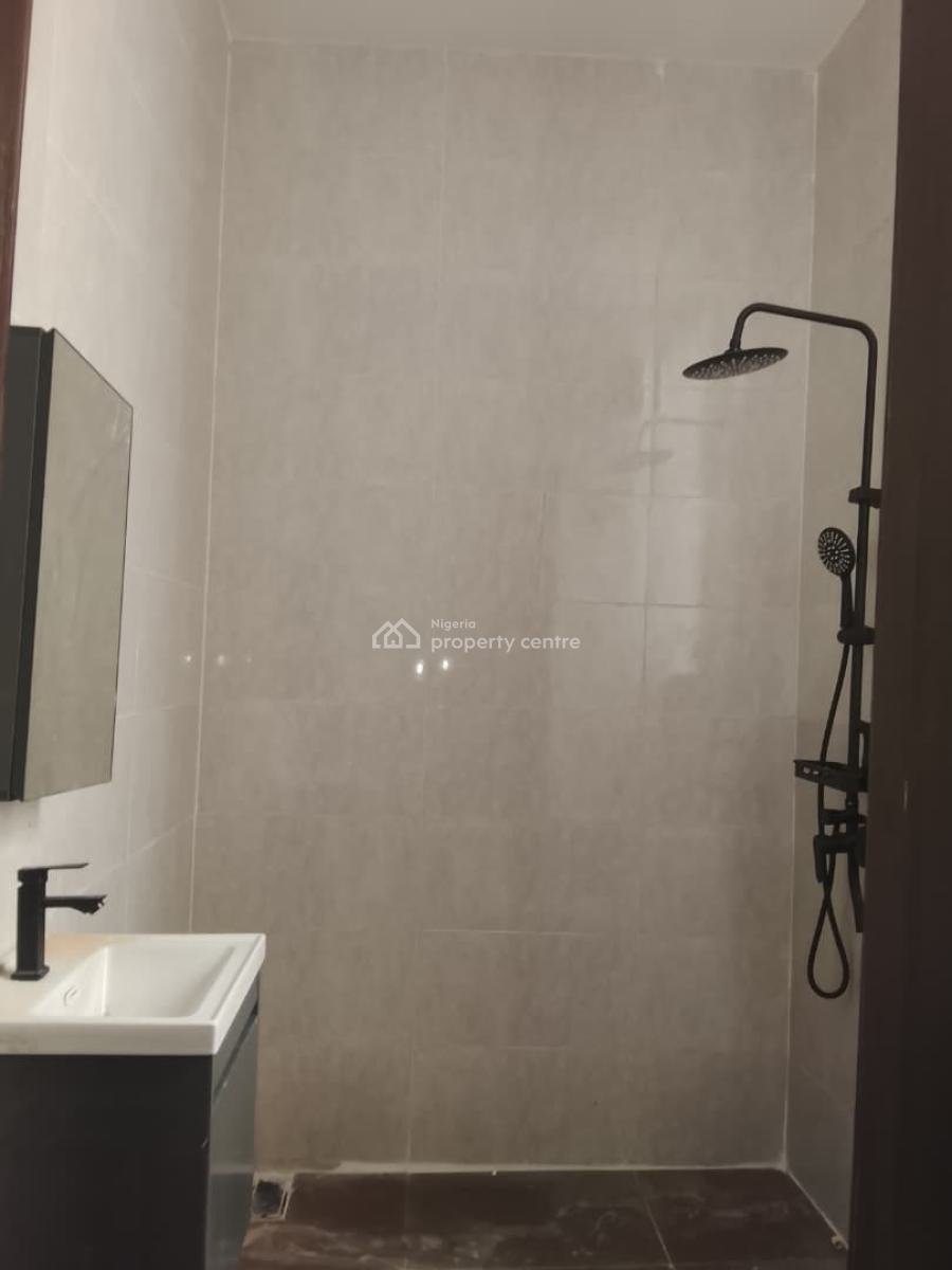 3 Unit of  Well Maintained 3-bedroom Apartment, Lekki Phase 1, Lekki, Lagos, Flat / Apartment for Rent