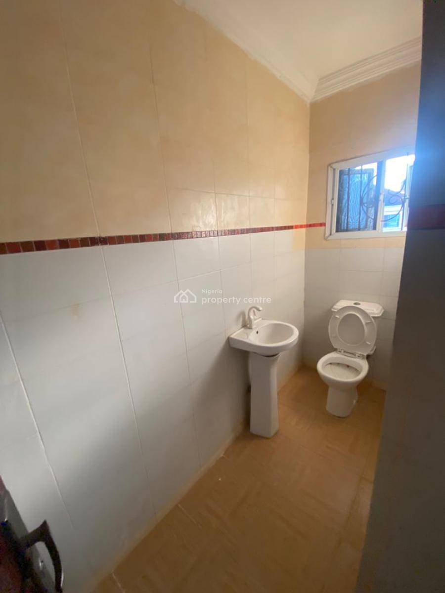 Sharp 2 Bedroom Apartment Upstairs, Silverland Estate, Sangotedo, Ajah, Lagos, Flat / Apartment for Rent