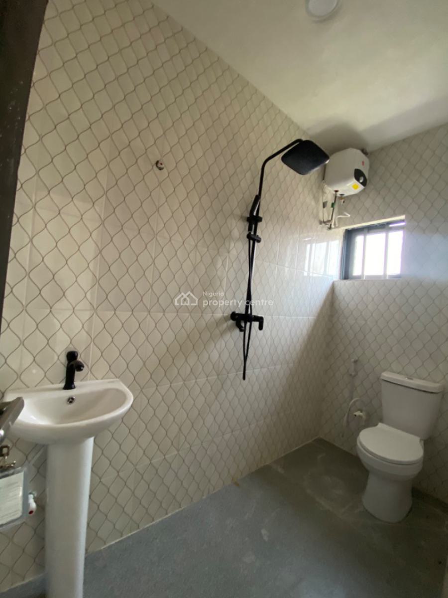 an Executive One Bedroom Flat, Amity Estate Besides Atican Beach Estate, Coastal Road, Ajah, Lagos, Mini Flat (room and Parlour) for Rent