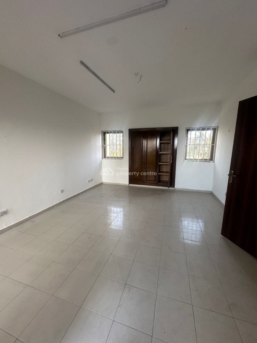 2 Units of Well-maintained 3-bedroom Apartments on 1st & 9th Floor, Ikoyi, Lagos, Flat / Apartment for Rent