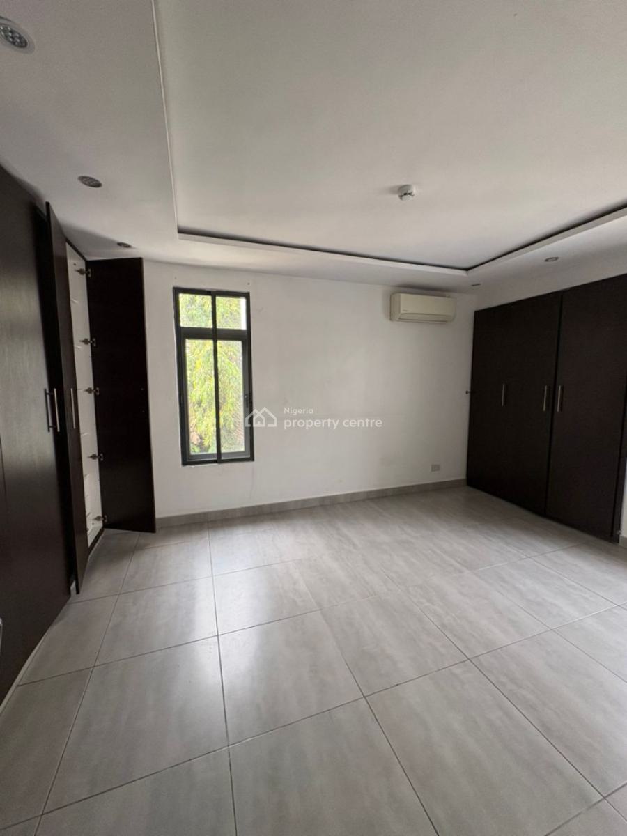 2 Units of Neat & Well-maintained 3-bedroom Apartments on 2nd Floor, Ikoyi, Lagos, Flat / Apartment for Rent